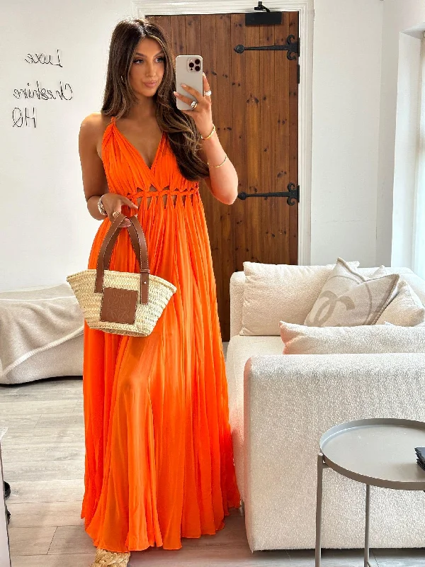 Maxi dresses with an empire waist for a flattering fit on all body typesPleated Grecian Maxi Gown Maxi dresses with an empire waist for a flattering fit on all body typesPleated Grecian Maxi Gown