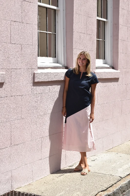 Maxi dresses with balloon sleeves for a vintage - inspired styleSara Maxi Dress Short Sleeve Navy/Pink Maxi dresses with balloon sleeves for a vintage - inspired styleSara Maxi Dress Short Sleeve Navy/Pink