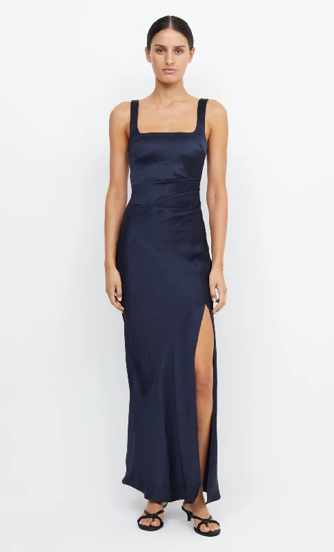 Maxi dresses with a belted empire waist for a more defined and flattering silhouetteTHE DREAMER SQUARE NECK DRESS - INK Maxi dresses with a belted empire waist for a more defined and flattering silhouetteTHE DREAMER SQUARE NECK DRESS - INK