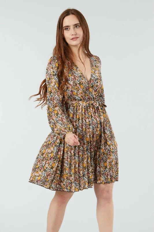 Mini dresses with polka dot patternsDouble Second Mix Col Pleated Wrap Dress