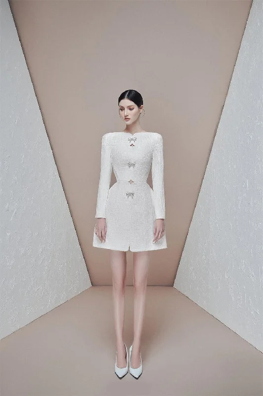 Mini dresses with pleated skirts for a classic lookPatrina A-line Long Sleeved Jacquard Mini Dress Mini dresses with pleated skirts for a classic lookPatrina A-line Long Sleeved Jacquard Mini Dress