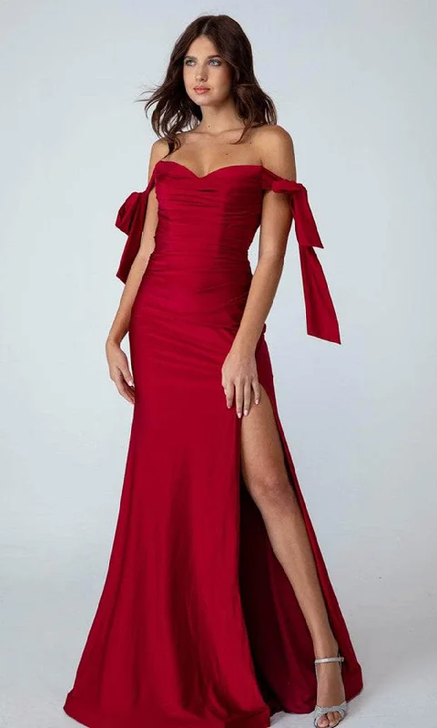 Wedding guest dresses with high - low hems and floral appliquesEureka Fashion 9181 - Off-Shoulder Ruched Bodice Evening Dress Wedding guest dresses with high - low hems and floral appliquesEureka Fashion 9181 - Off-Shoulder Ruched Bodice Evening Dress