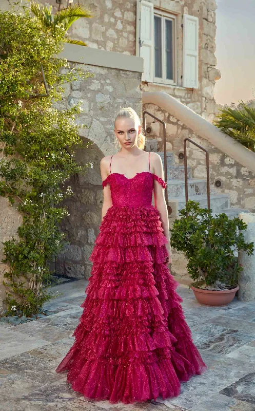 Prom dresses with metallic - colored fabrics and beaded embroidery for a glamorous promAerie Couture 209 Dress Prom dresses with metallic - colored fabrics and beaded embroidery for a glamorous promAerie Couture 209 Dress