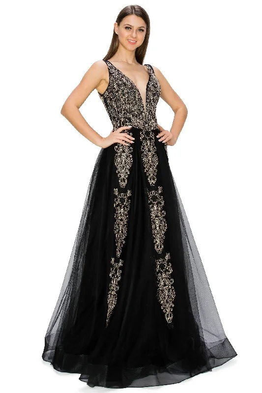 Bodycon dress made of stretchy spandex for comfortCinderella Couture CC8029J Sleeveless Embellish Prom Dress Bodycon dress made of stretchy spandex for comfortCinderella Couture CC8029J Sleeveless Embellish Prom Dress