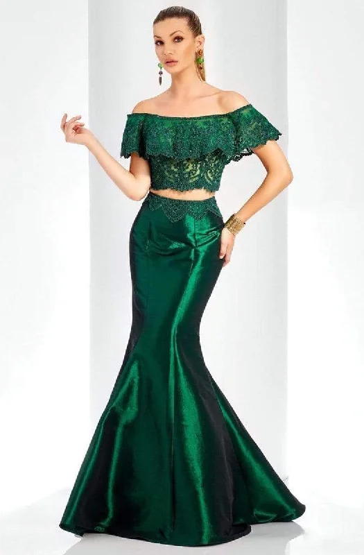 Formal dresses with off - the - shoulder sleeves and rhinestone accents for a sophisticated promClarisse - 4932 Scalloped Overlay Off-Shoulder Mermaid Gown Formal dresses with off - the - shoulder sleeves and rhinestone accents for a sophisticated promClarisse - 4932 Scalloped Overlay Off-Shoulder Mermaid Gown
