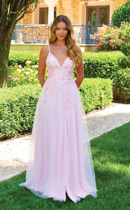 Formal dresses with tiered skirts and pearl embellishments for a luxurious feelFaviana 11232 Dress Formal dresses with tiered skirts and pearl embellishments for a luxurious feelFaviana 11232 Dress