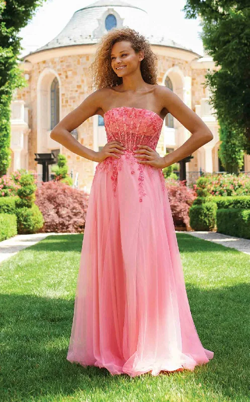 Sheath formal dresses with metallic thread detailing for a modern promFaviana 11233 Dress Sheath formal dresses with metallic thread detailing for a modern promFaviana 11233 Dress