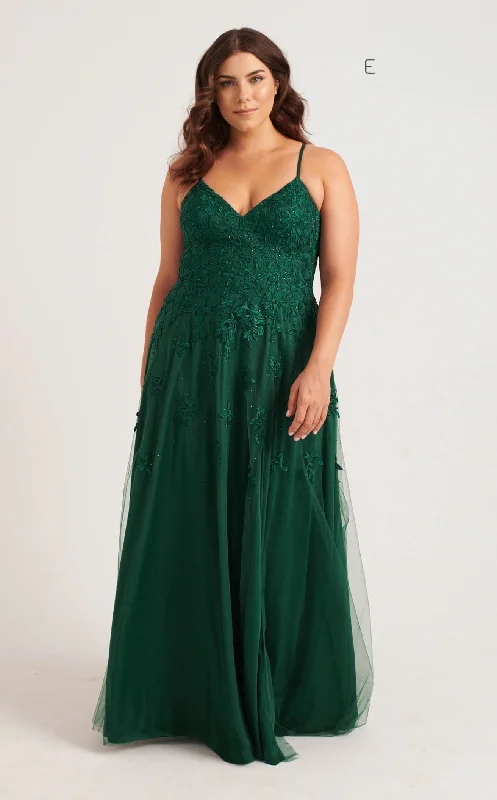 Formal dresses with pleated bodices and taffeta fabric for a traditional lookFaviana 9552 Dress Formal dresses with pleated bodices and taffeta fabric for a traditional lookFaviana 9552 Dress