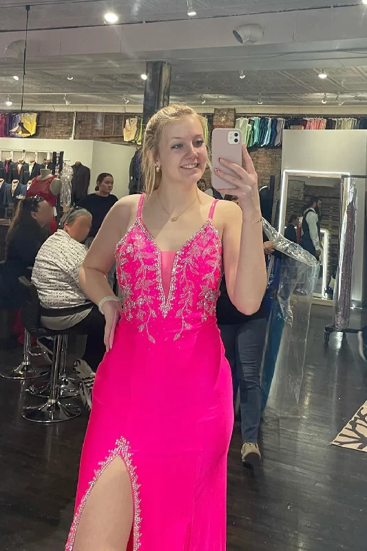 Prom dresses with tiered lace skirts and off - the - shoulder necklines for a feminine and elegant formal affairFuchsia Mermaid V Neck Long Appliqued Prom Dress With Slit Prom dresses with tiered lace skirts and off - the - shoulder necklines for a feminine and elegant formal affairFuchsia Mermaid V Neck Long Appliqued Prom Dress With Slit