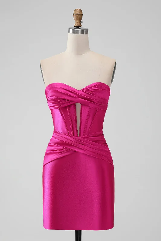 Tulle party dresses with a fairy - tale charm for formal occasionsFuchsia Strapless Satin Bodycon Short Prom Dress Tulle party dresses with a fairy - tale charm for formal occasionsFuchsia Strapless Satin Bodycon Short Prom Dress