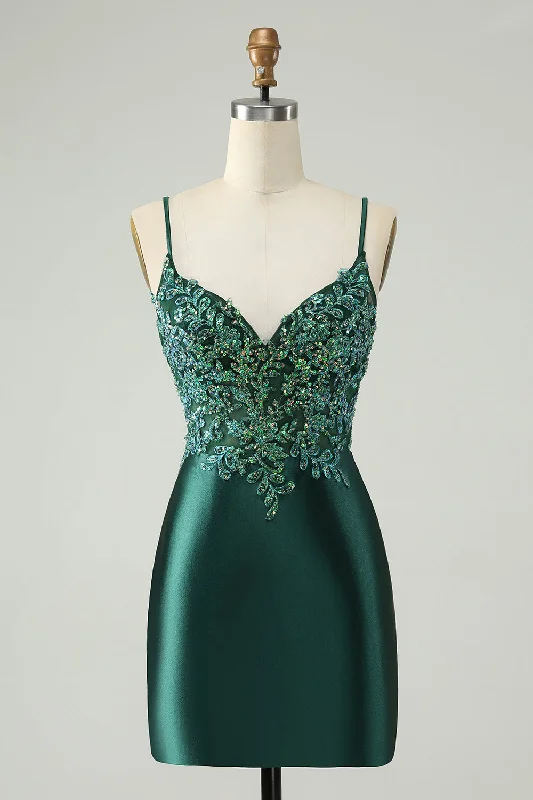 Beach party dresses made of lightweight and breathable fabric​Glitter Dark Green Tight V Neck Short Prom Dress with Sequins