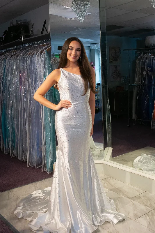 Prom dresses with one - shoulder designs and feather accents for a bold statementGlitter White Mermaid Long Prom Dress Prom dresses with one - shoulder designs and feather accents for a bold statementGlitter White Mermaid Long Prom Dress