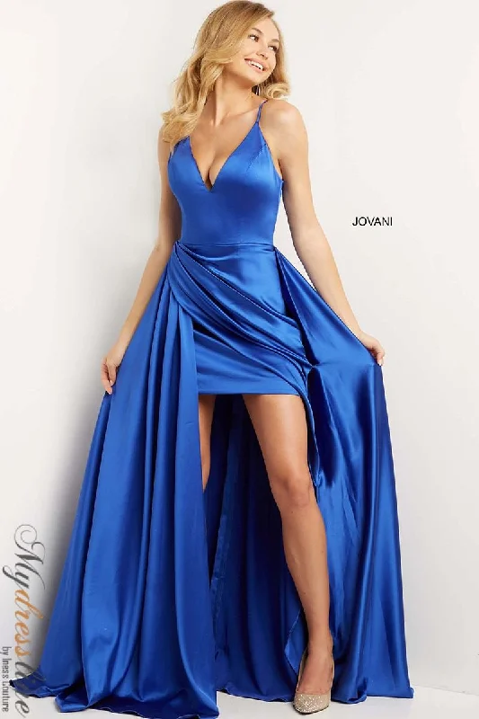 Mermaid - cut formal dresses in satin for a glamorous prom nightJovani 07550