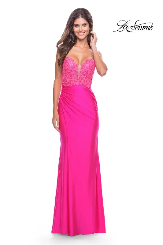Party dresses with a paisley pattern for a bohemian - inspired lookLa Femme Dress 31411 Party dresses with a paisley pattern for a bohemian - inspired lookLa Femme Dress 31411