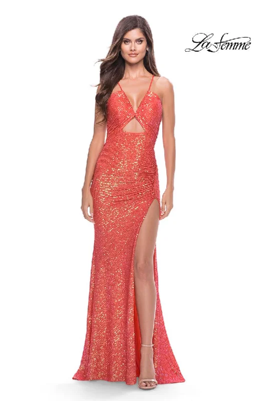 Plus - size party dresses with a flattering cut for all body typesLa Femme Dress 31449 Plus - size party dresses with a flattering cut for all body typesLa Femme Dress 31449