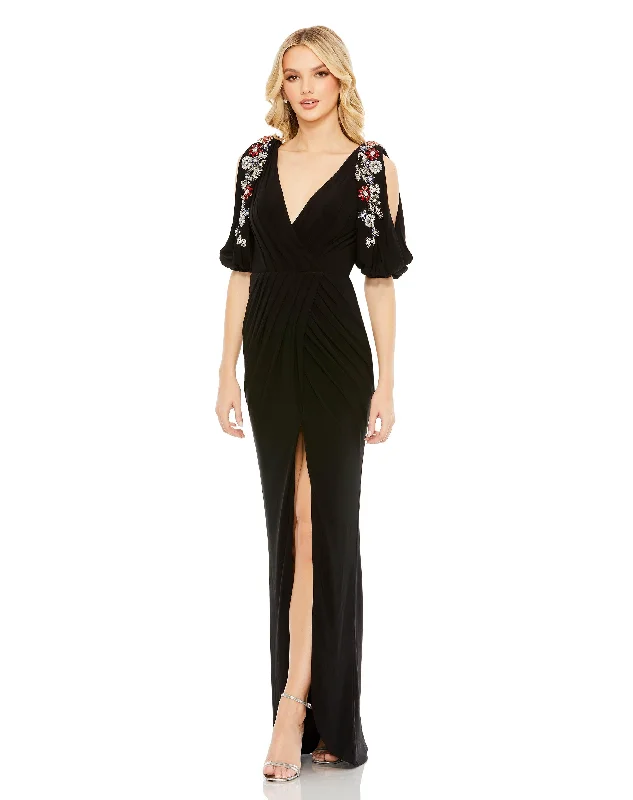 Bodycon dress with a cut - out detail for a sexy appealMac Duggal 42049 Long Formal Evening Dress Bodycon dress with a cut - out detail for a sexy appealMac Duggal 42049 Long Formal Evening Dress