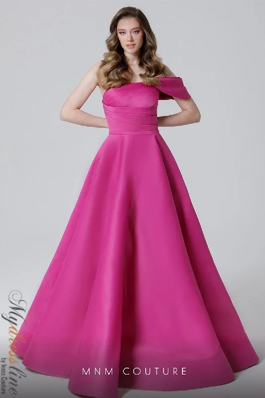 Formal dresses with halter necks and lace - up backs for a stylish promMNM Couture N0455