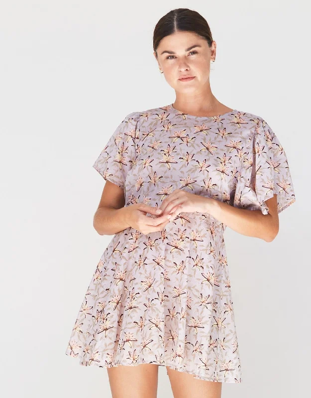 Elastic - cuffed cover ups for a snug and comfortable fitRue Short Dress in Lily Organic Cotton Elastic - cuffed cover ups for a snug and comfortable fitRue Short Dress in Lily Organic Cotton
