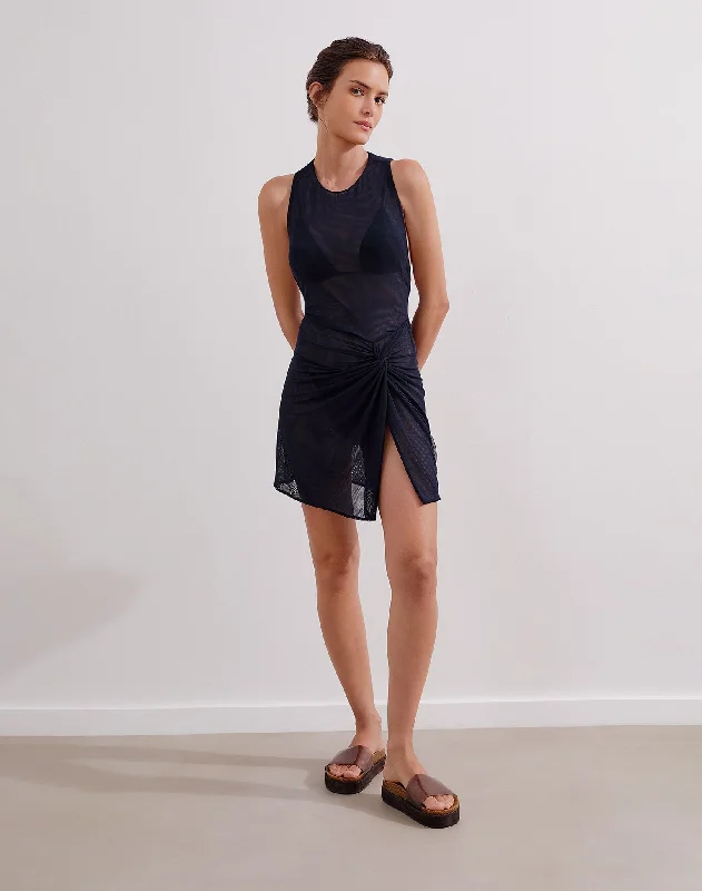 Petite - fit cropped linen cover ups for a breezy summer strollMila Short Cover Up - Indigo Petite - fit cropped linen cover ups for a breezy summer strollMila Short Cover Up - Indigo